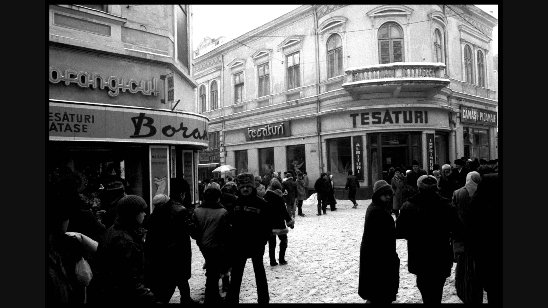 Still from the film Shot Reverse Shot by Radu Jude and Adrian Cioflânca